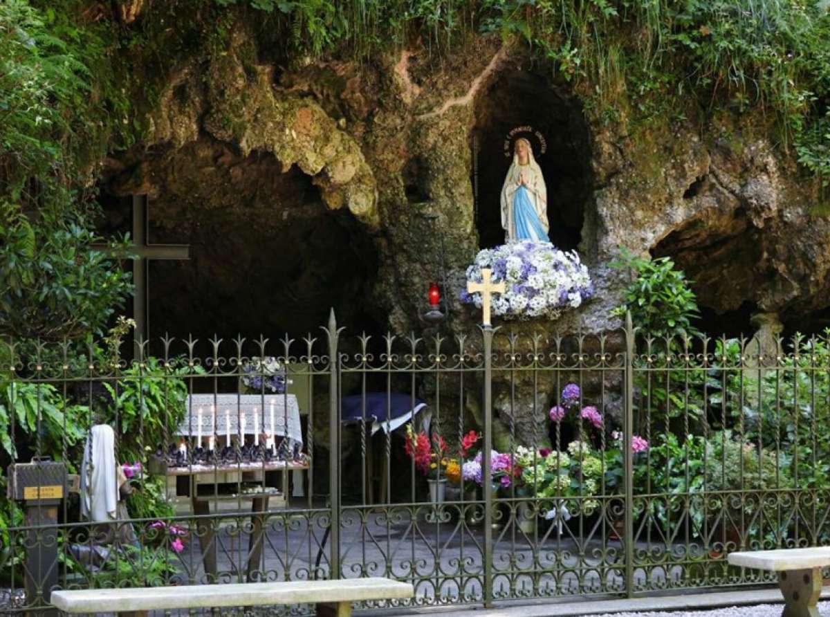 La grotta della Madonnina di Bobbiate