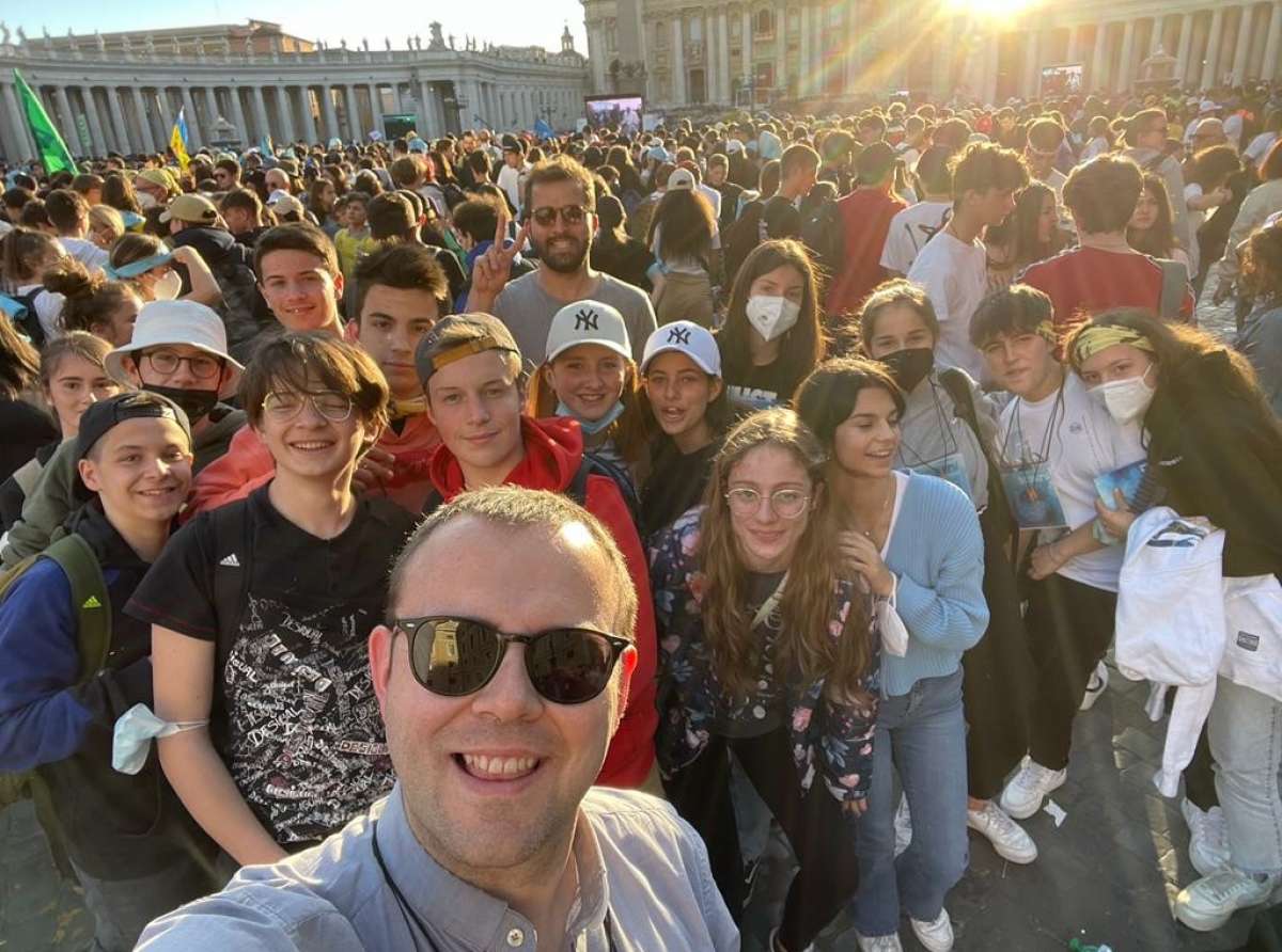 Nelle vostre mani… la forza di Dio. Il saluto di don Matteo   